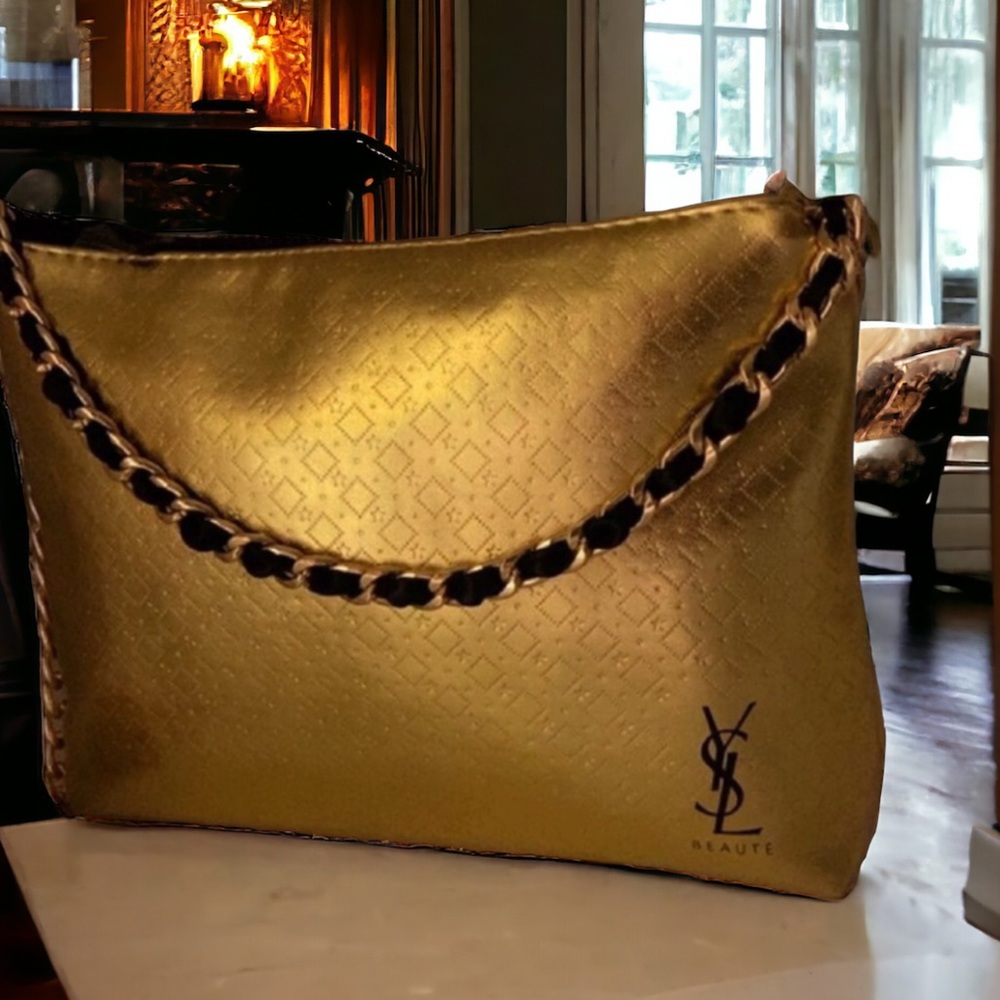 Authentic YSL clutch / crossbody with dust bag Set New without tags 🎁